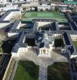 Vue aerienne de l ensemble du chateau