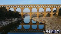 Vue aérienne drone effect pont du Gard