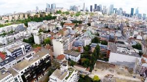 Vue aérienne par pilote de drone en Île de France