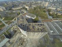 Vue aérienne inspection bâtiment par drone